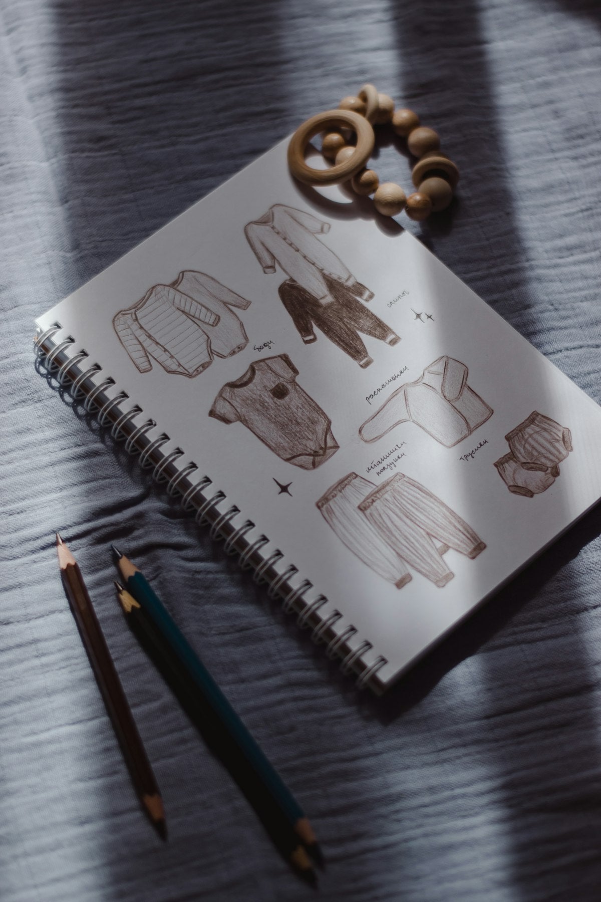 Linen Trousers alternate
